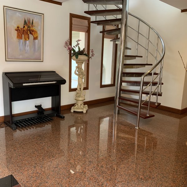 Property image - gallery 7