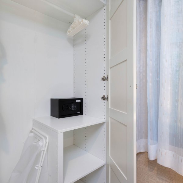 Property image - gallery 14