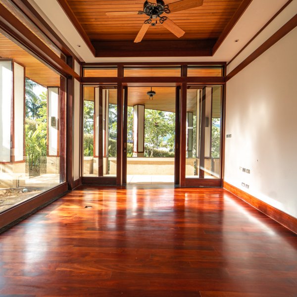 Property image - gallery 18