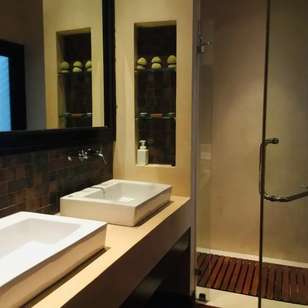 Property image - gallery 28