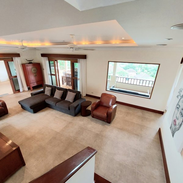 Property image - gallery 9