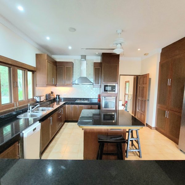 Property image - gallery 17