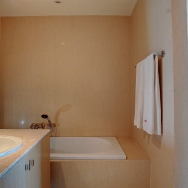 Property image - gallery 9