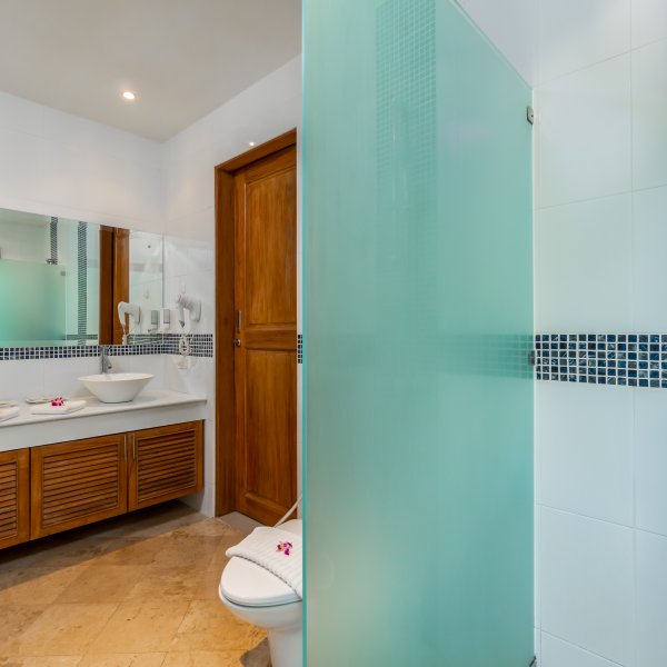 Property image - gallery 9