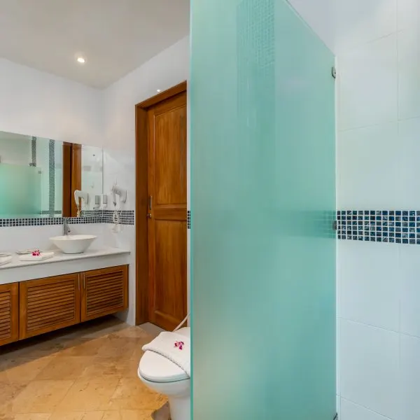 Property image - gallery 9