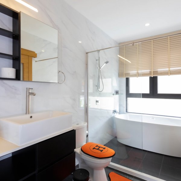 Property image - gallery 11