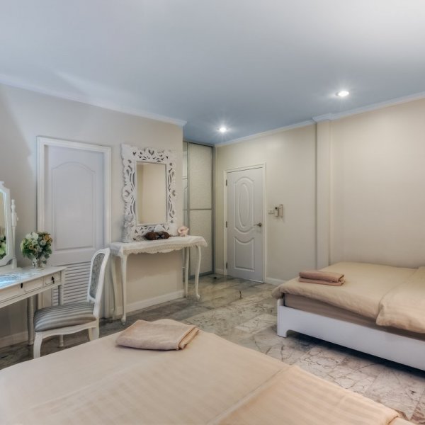 Property image - gallery 37