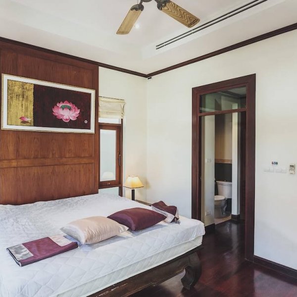 Property image - gallery 11