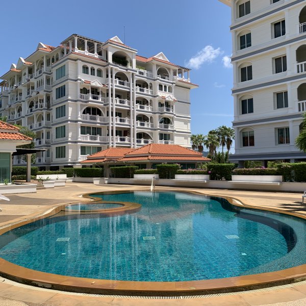 1-Bedroom Apartments, with urban view in Heritage Suites project, on Kathu beach - photo 1