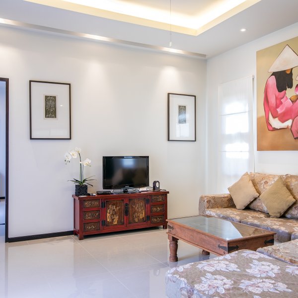 Property image - gallery 9