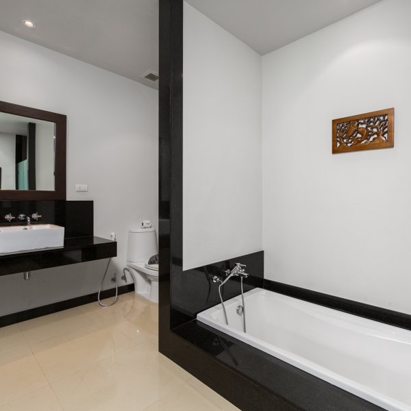 Property image - gallery 32