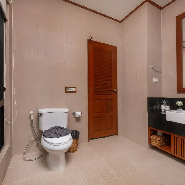 Property image - gallery 38