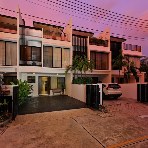 Property image - photo 2