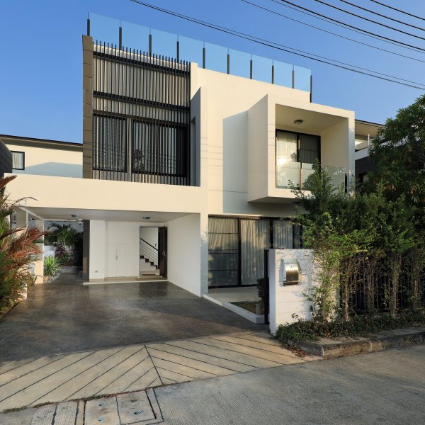 Property image - photo 2