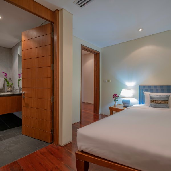 Property image - gallery 38