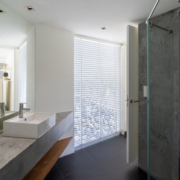 Property image - gallery 39