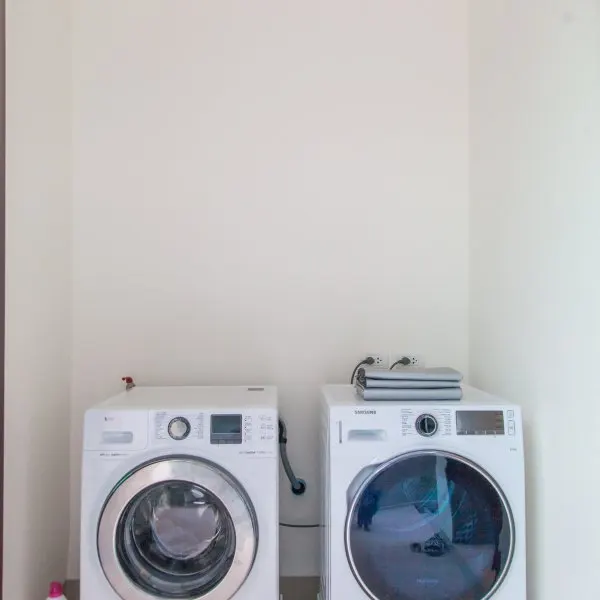 Property image - gallery 37