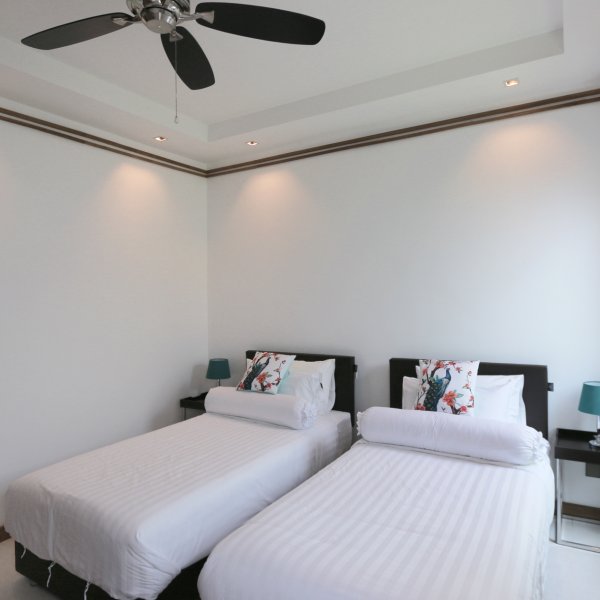 Property image - gallery 11