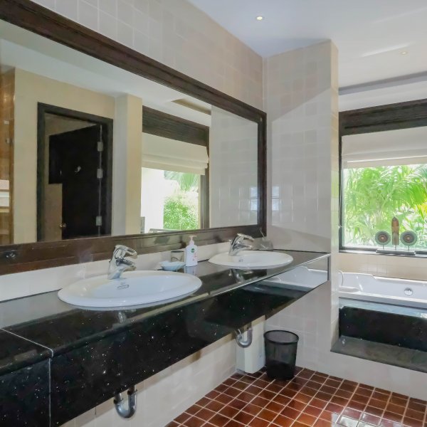 Property image - gallery 12