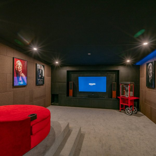 Property image - gallery 37