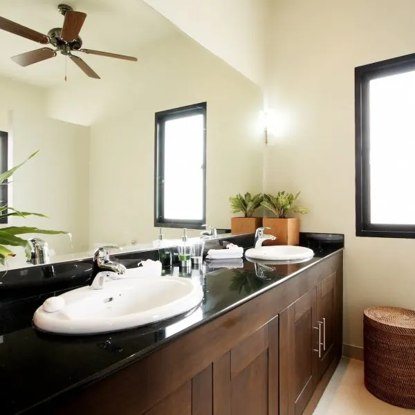 Property image - gallery 13