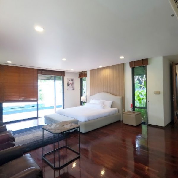 Property image - gallery 13