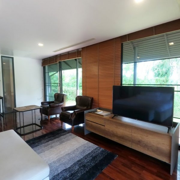 Property image - gallery 9