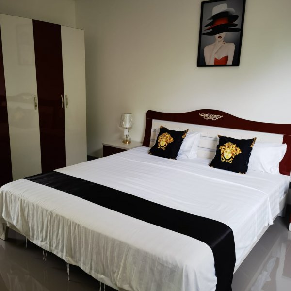 Property image - gallery 13