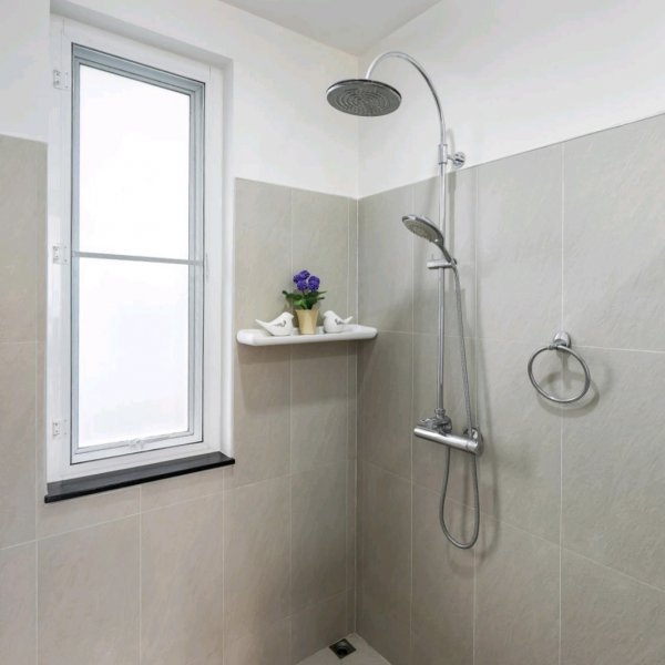 Property image - gallery 13