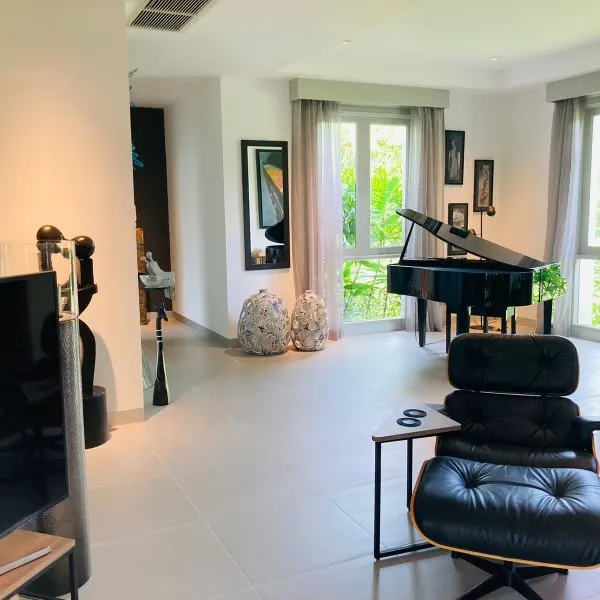 Property image - gallery 11