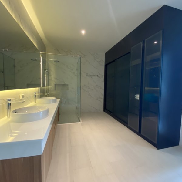 Property image - gallery 9