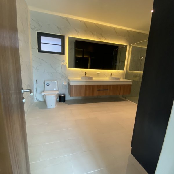 Property image - gallery 11