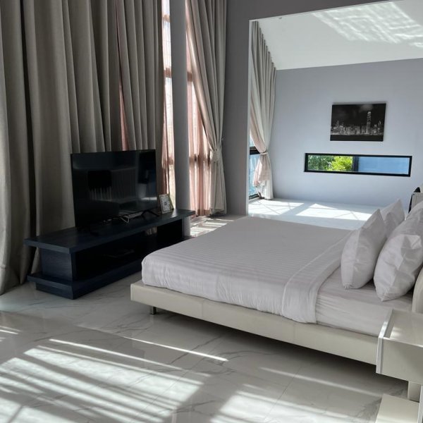 Property image - gallery 12