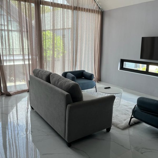 Property image - gallery 9