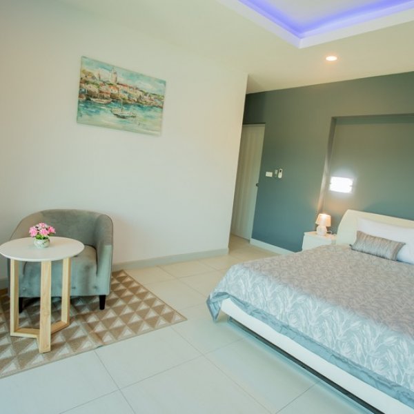 Property image - gallery 60