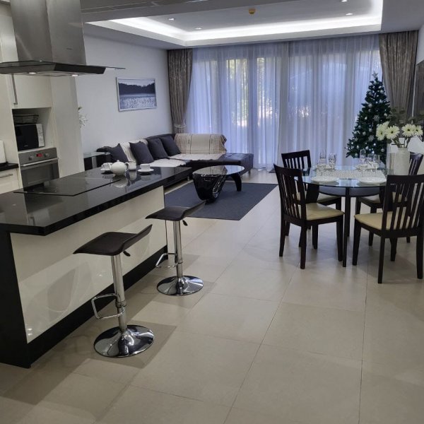 Property image - gallery 13