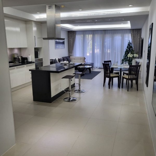 Property image - gallery 7