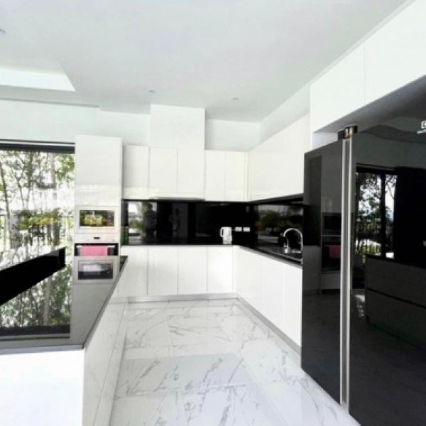 Property image - gallery 8