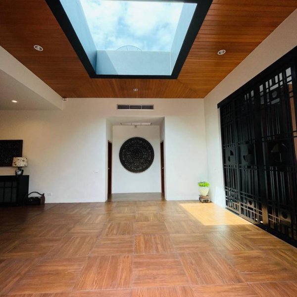 Property image - gallery 22