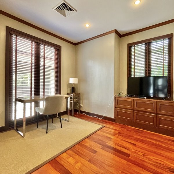Property image - gallery 12