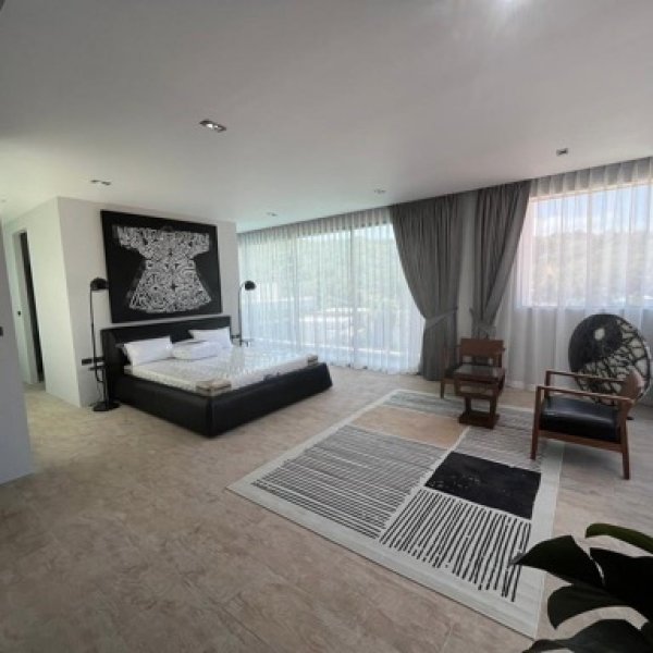 Property image - gallery 15