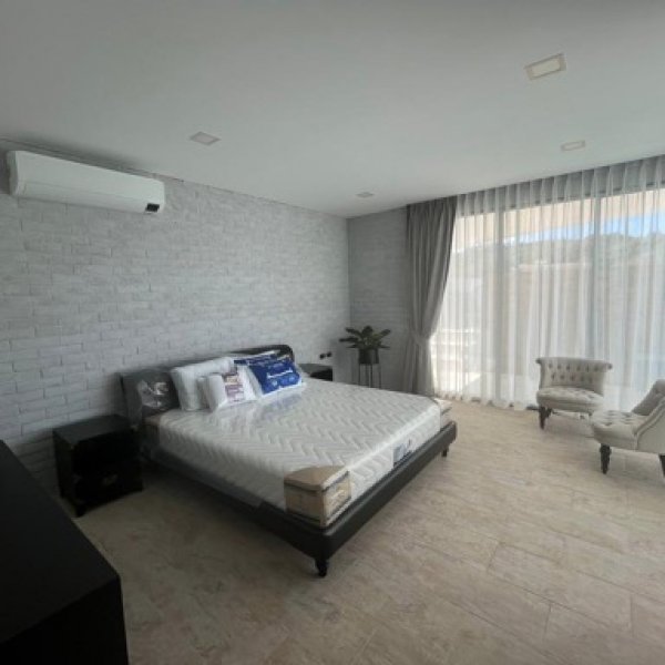 Property image - gallery 16