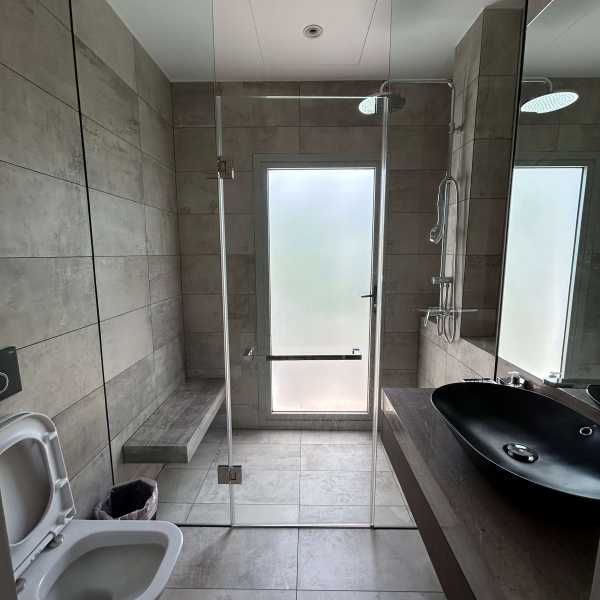 Property image - gallery 29