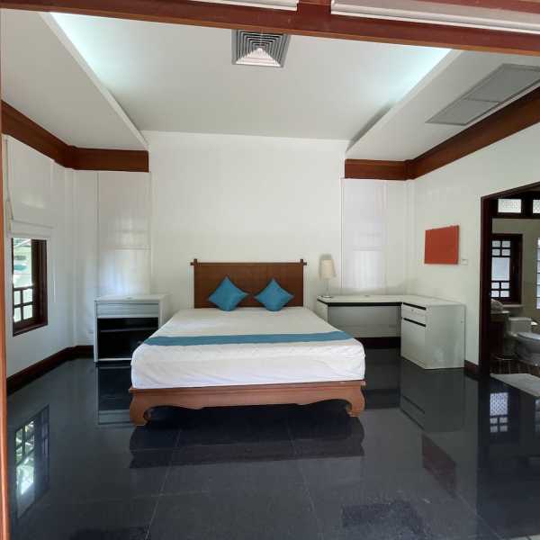 Property image - gallery 7