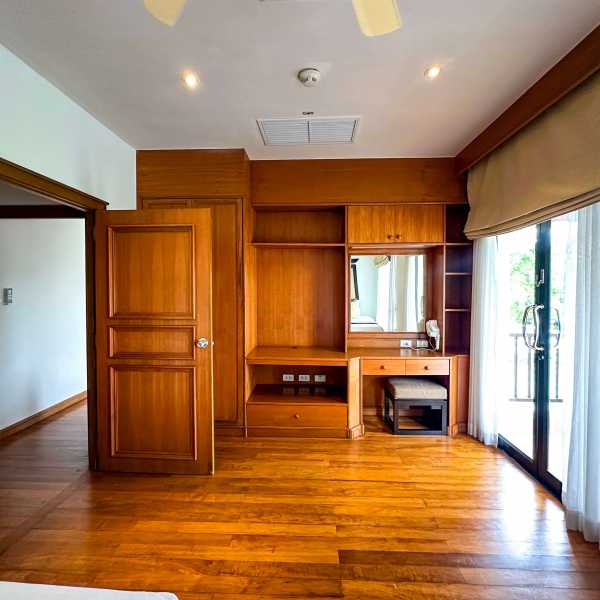 Property image - gallery 13
