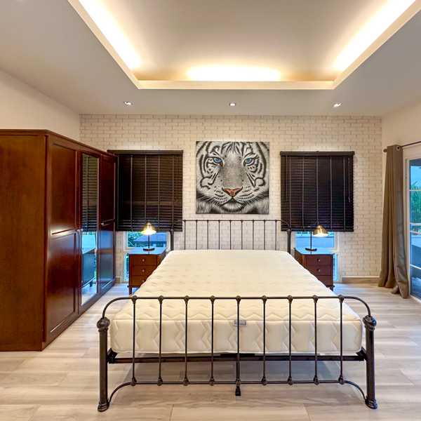 Property image - gallery 16