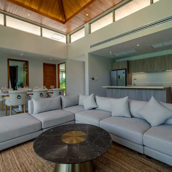 Property image - photo 2