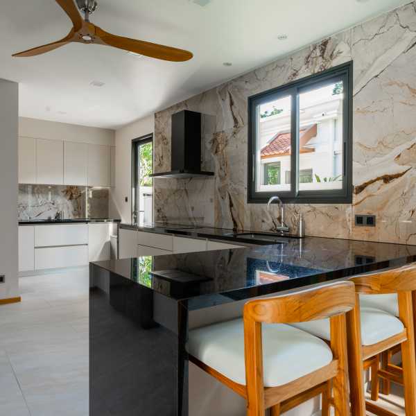 Property image - gallery 11