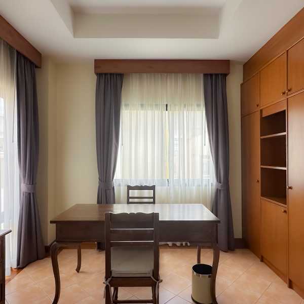 Property image - gallery 12