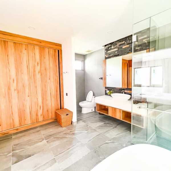 Property image - gallery 7